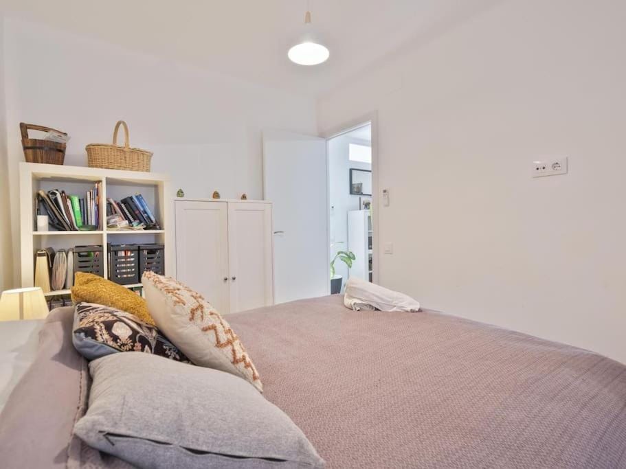 BCN: ¡Exclusivos y cerca del Camp Nou! Apartment in L'Hospitalet de Llobregat