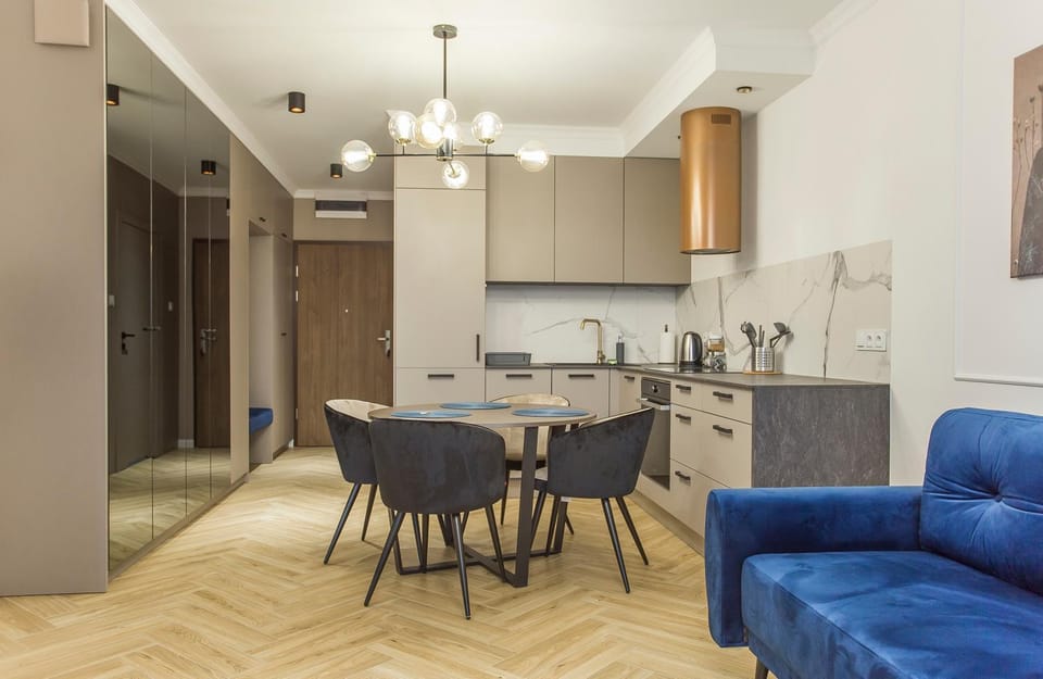 Kitchen or kitchenette, Living room, Seating area, Dining area, pet friendly, stove