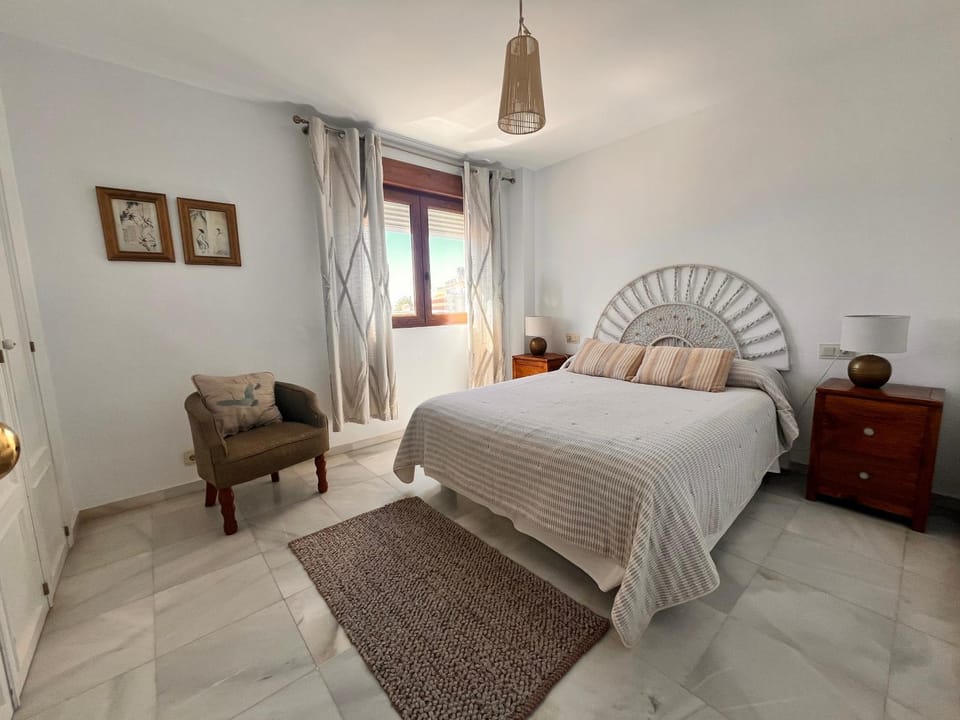 Titan, edificio Hipercor, con Parking Apartment in Huelva