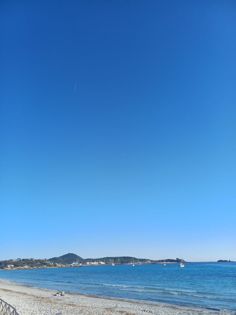Wonderful holiday: relax in the green Villasimius Apartment in Sardinia