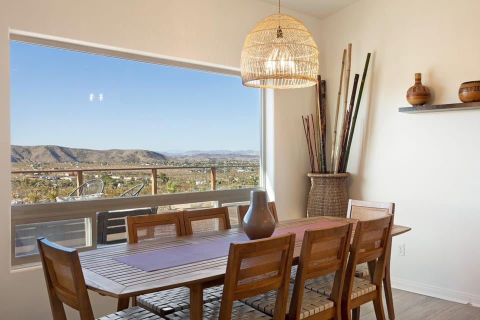 Rancho Nopales JT - Pool, Hot Tub, Hammocks, Fast Wifi and Views! home House in Joshua Tree