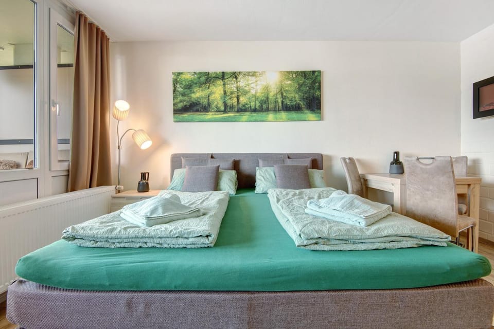 Living room, Bedroom
