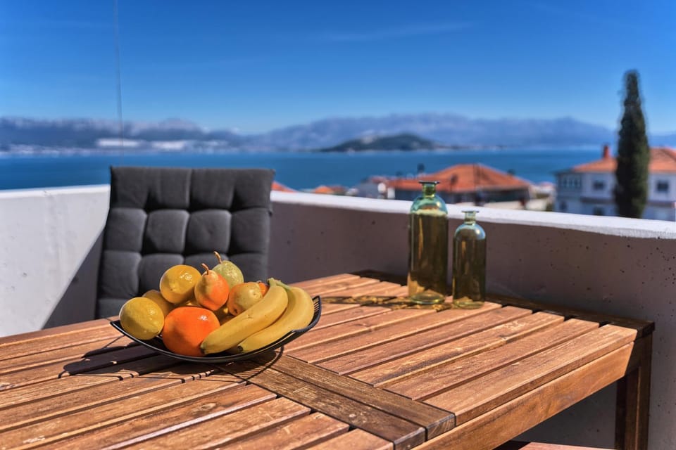 Balcony/Terrace, Seating area, Sea view