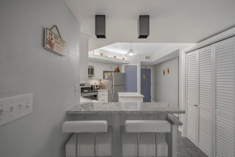 Summer House 1405A by Vacation Homes Collection Apartment in Orange Beach