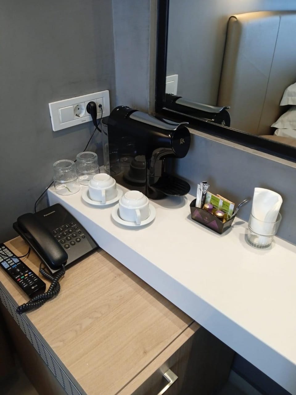 Coffee/tea facilities