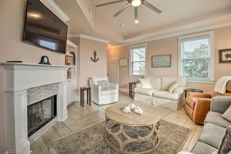 Tybee Island Home w/ Rooftop & Ocean Views! House in Tybee Island
