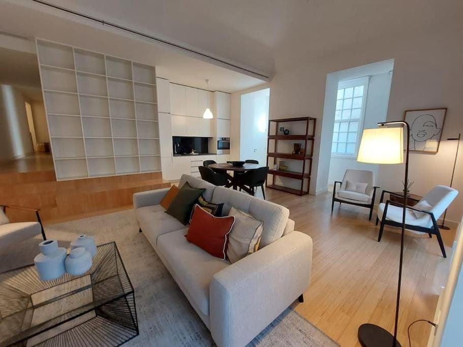 Dream On - Aliados Delux 2 Bed Apartment in Porto