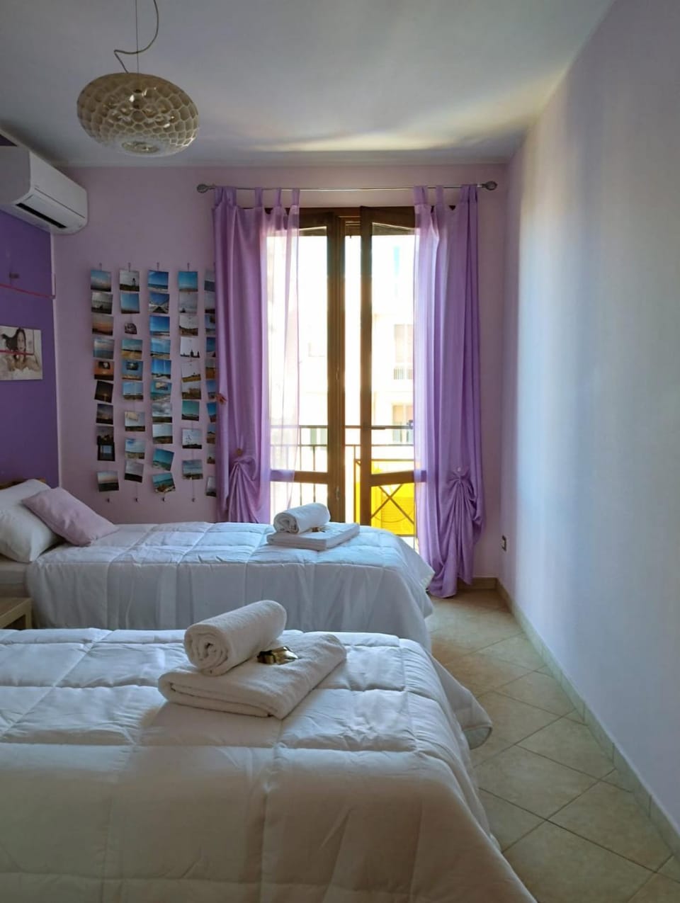 Bed, Photo of the whole room, Bedroom, towels, air conditioner
