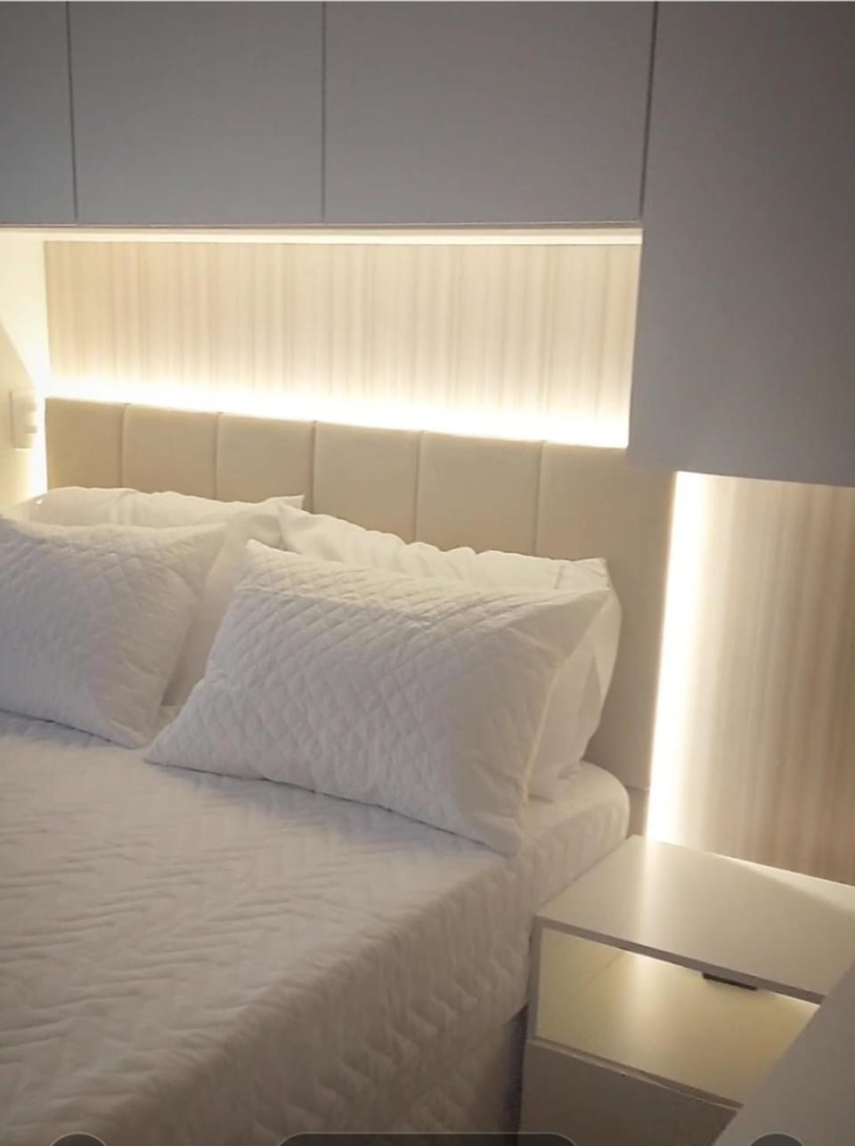 Apto Stúdio Área Central - Valor para 2 pessoas - Crianças Grátis - Colchão com massageador! Apartment in Curitiba