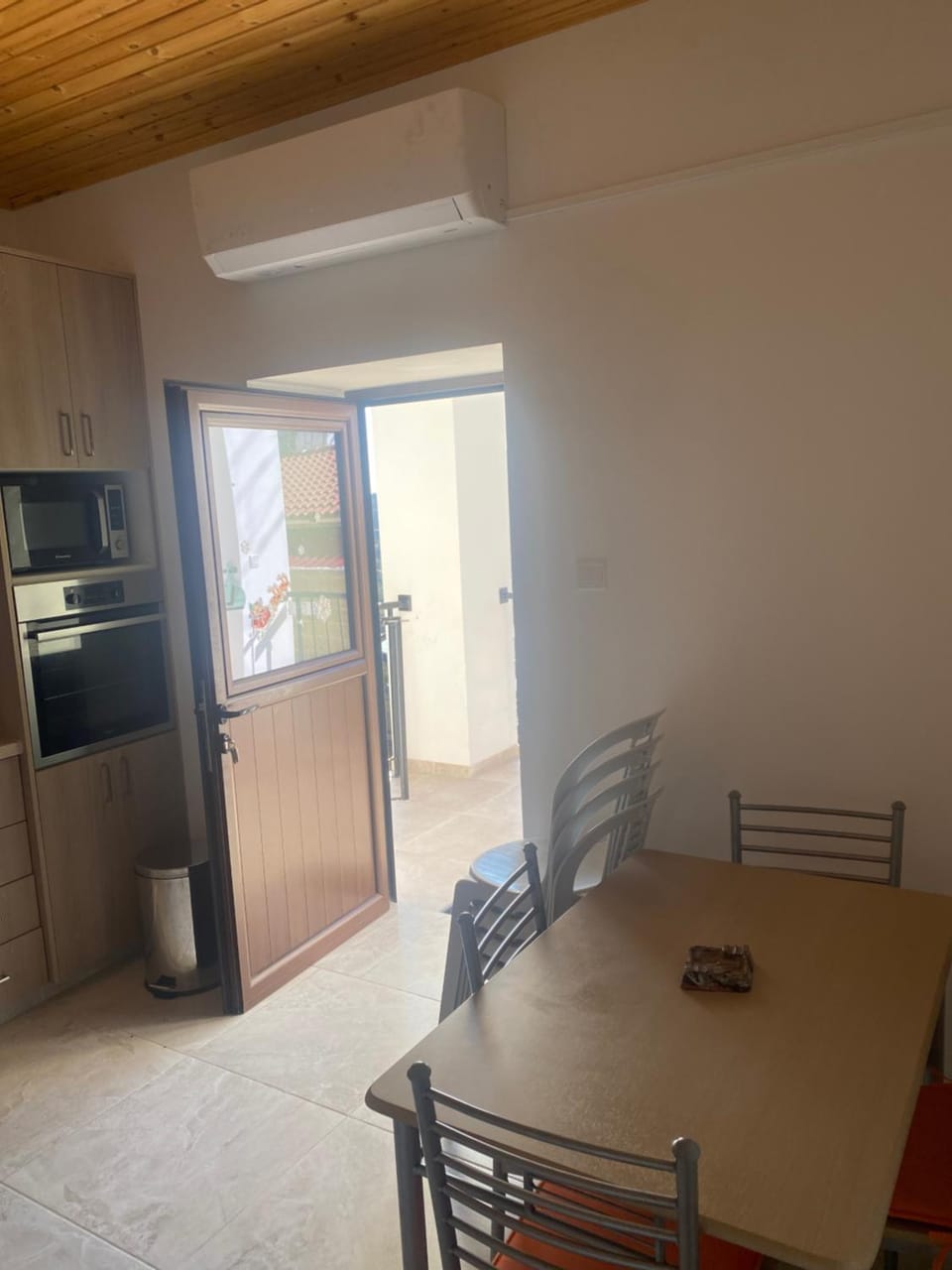 TheonikosHouse Apartment in Limassol District