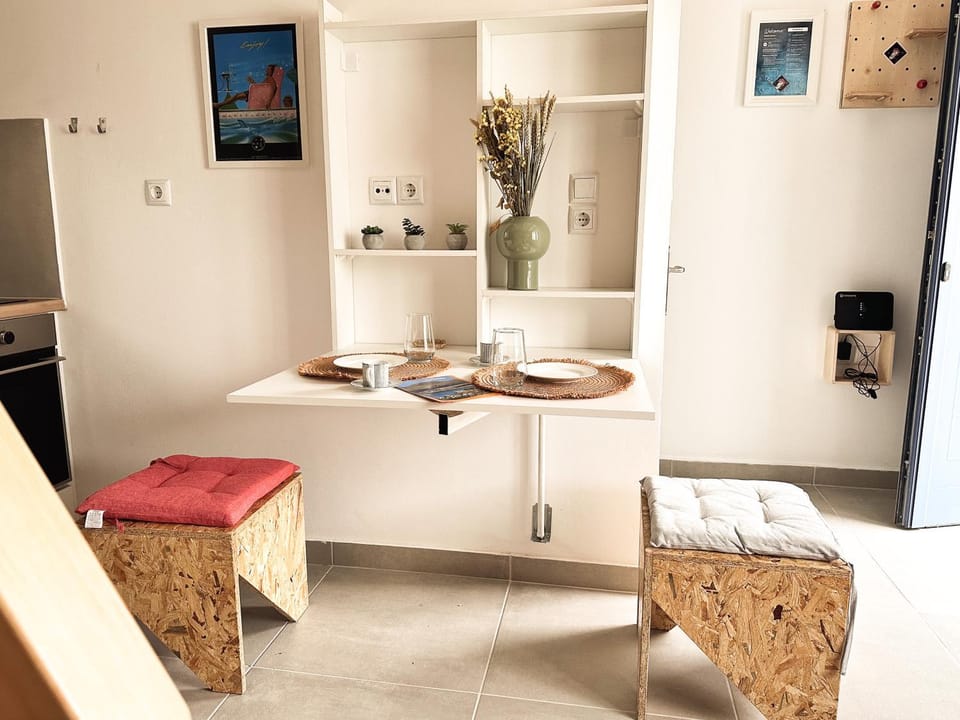 Surf-themed stone house at Kalliopi House in Decentralized Administration of Macedonia and Thrace