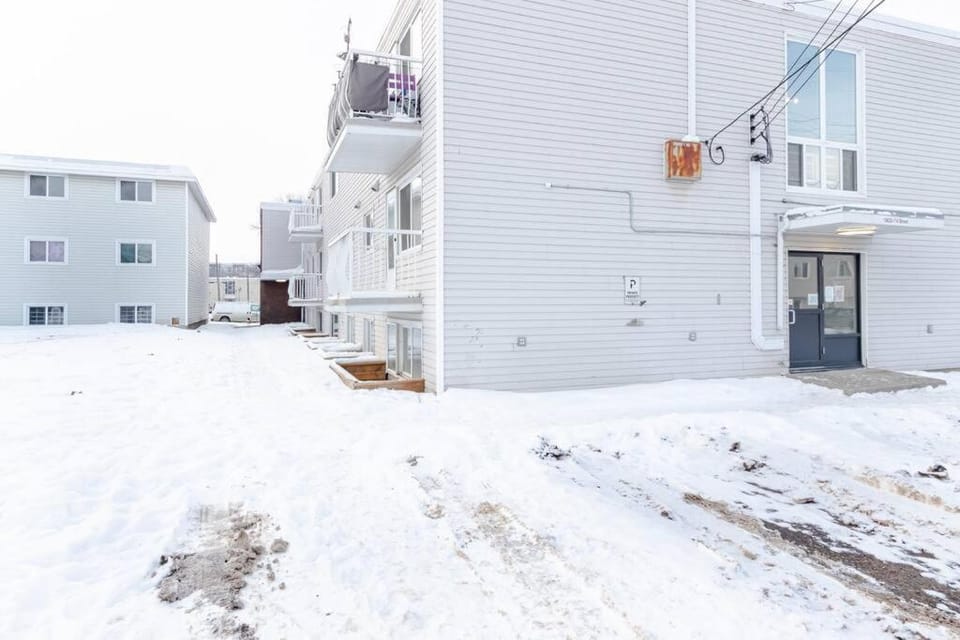 Modern & Stylish 1-Bedroom Unit Apartment in Edmonton