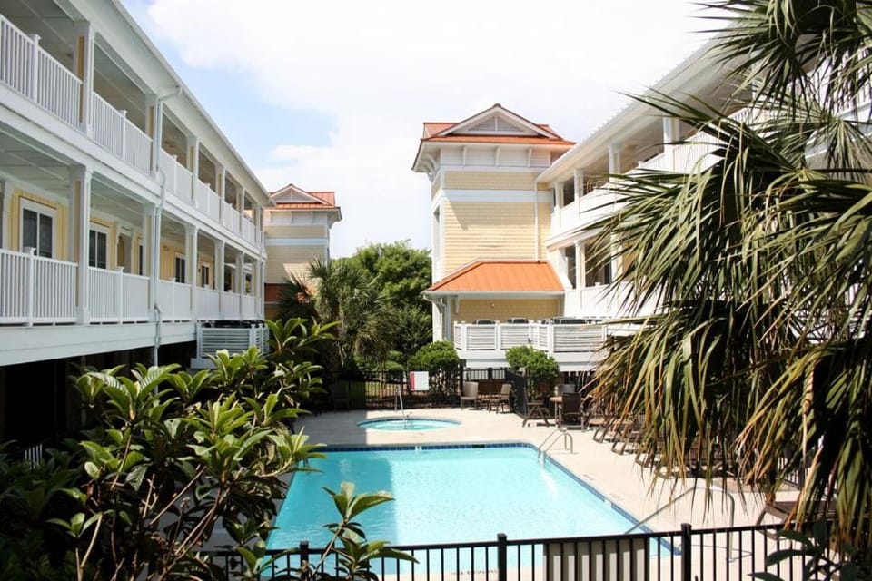 Beats Working By Oak Island Accommodations Apartment in Oak Island