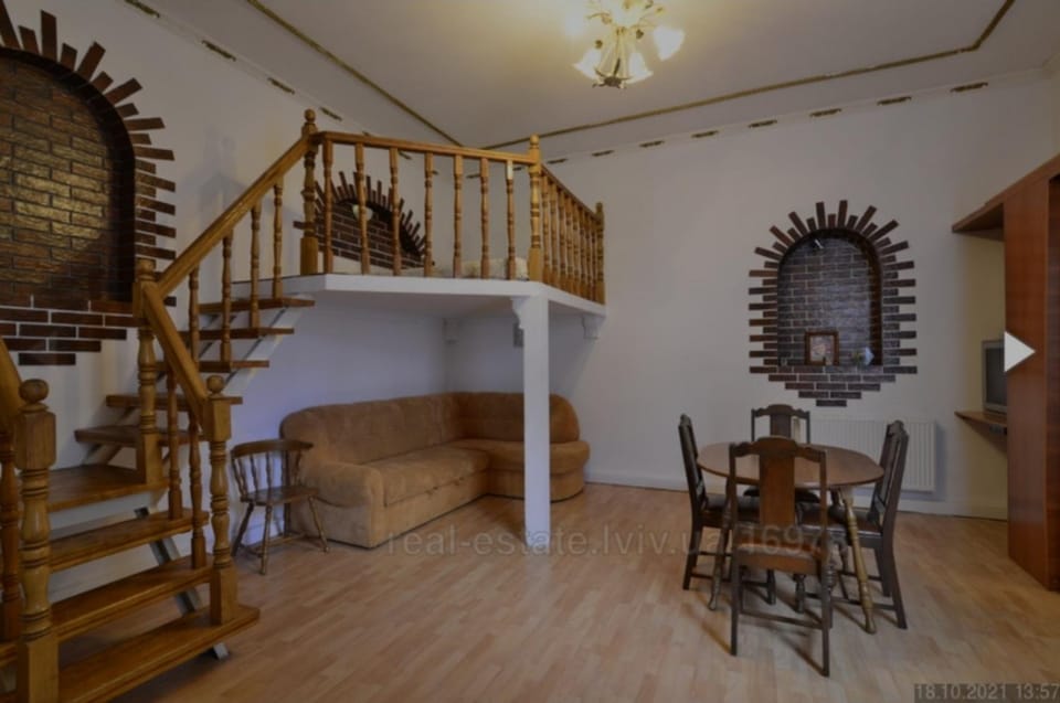 Затишна в центрі Apartment in Lviv