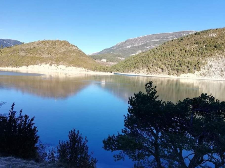 Rez de jardin dans quartier calme et ensoleillé Villa in Provence-Alpes-Côte d'Azur