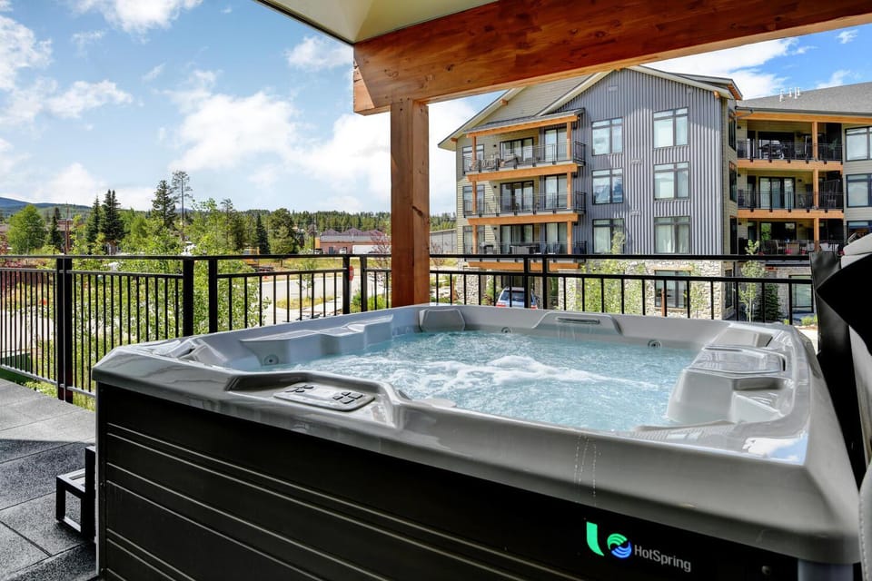 Hot Tub