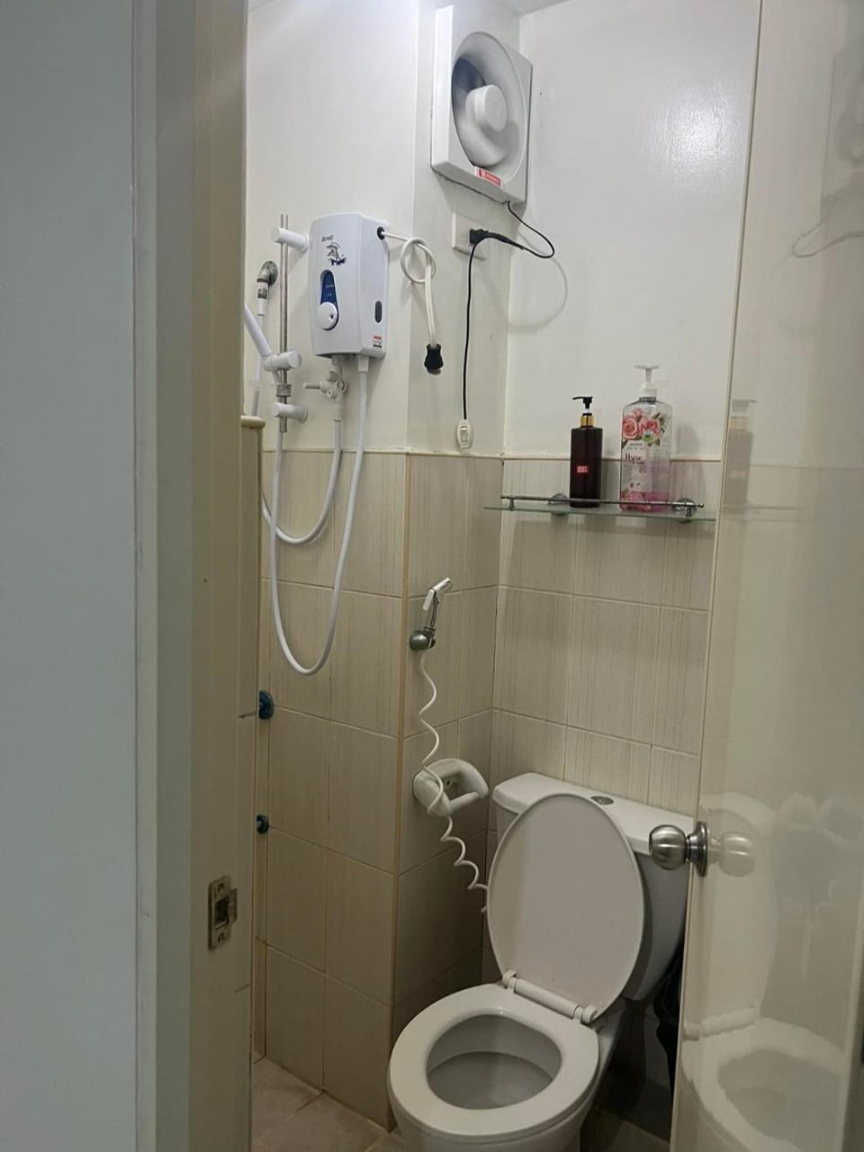 San Jose Residencias / enchanted kingdom / nuvali / slex / sta. rosa / paseo Apartment hotel in Santa Rosa