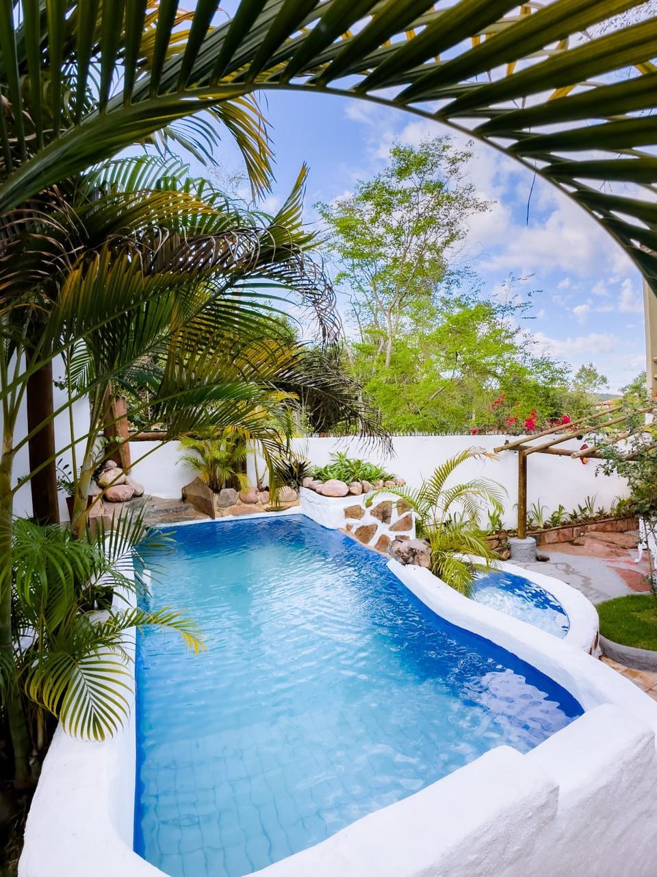 Property building, Swimming pool