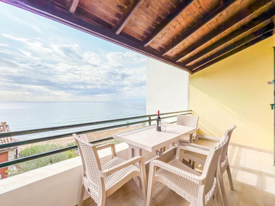 Gino 123 - Blue Glyfada Private Homes Apartment in Corfu, Greece