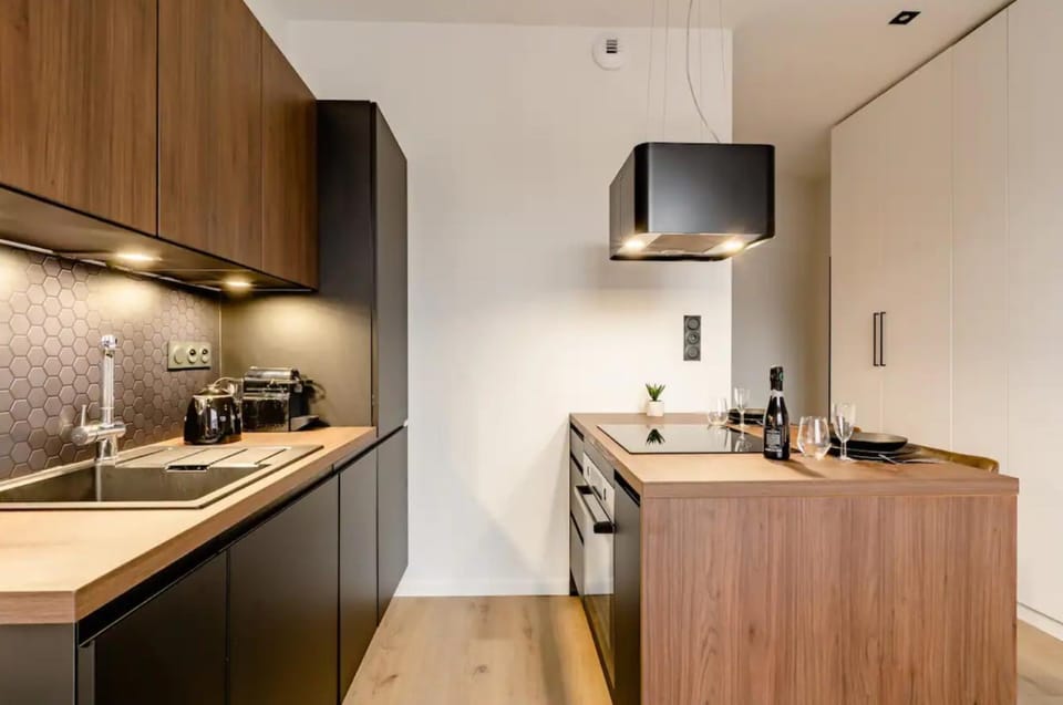 Coffee/tea facilities, Kitchen or kitchenette, dishwasher, minibar, oven, pet friendly, stove, toaster