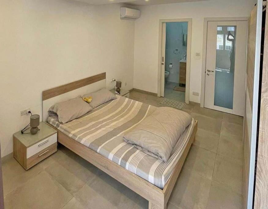 Spacious and beautiful flat in Gzira Apartment in Sliema