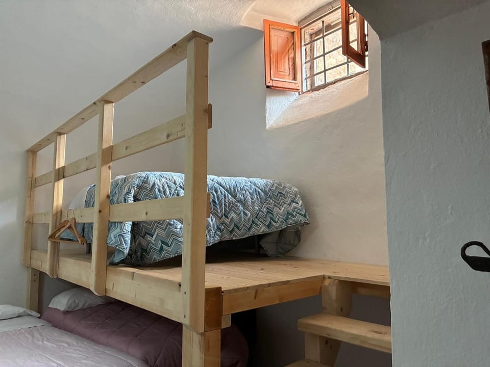 PIAZZETTA DEL FORNO appartamento Apartment in Abruzzo