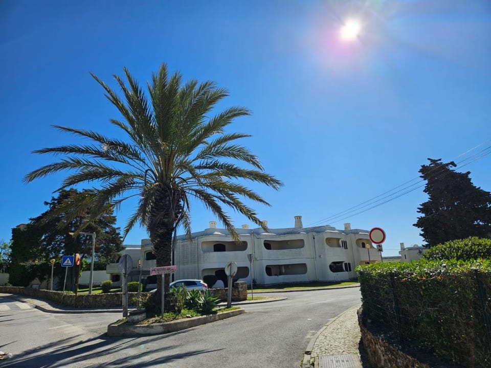 Carvoeiro Apartment - Walk to Beach Apartment in Carvoeiro