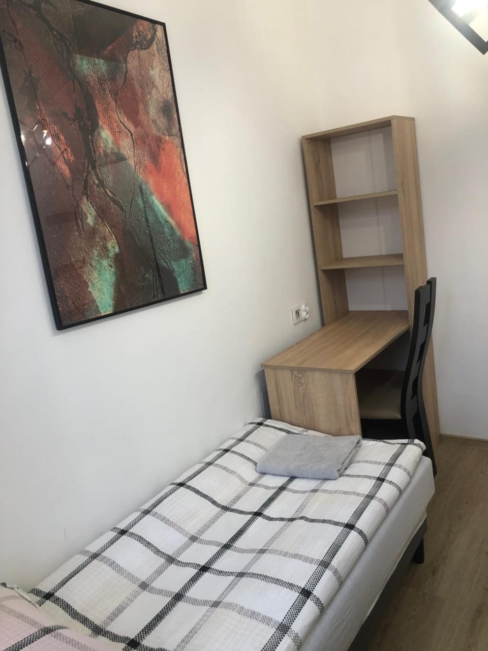 Bed, Photo of the whole room, Bedroom, hair dresser