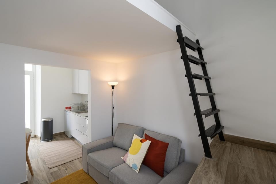Kitchen or kitchenette, Living room