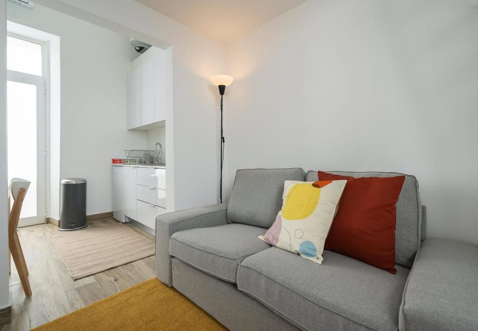Kitchen or kitchenette, Living room, Seating area