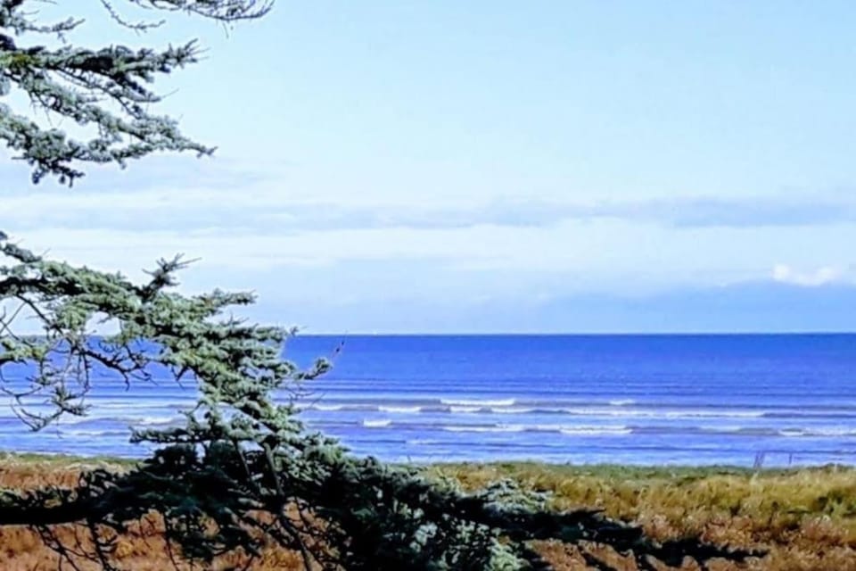 Vue mer pour une escale en baie du Mt-St-Michel House in Brittany