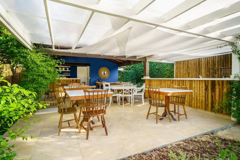 Lounge or bar, Dining area