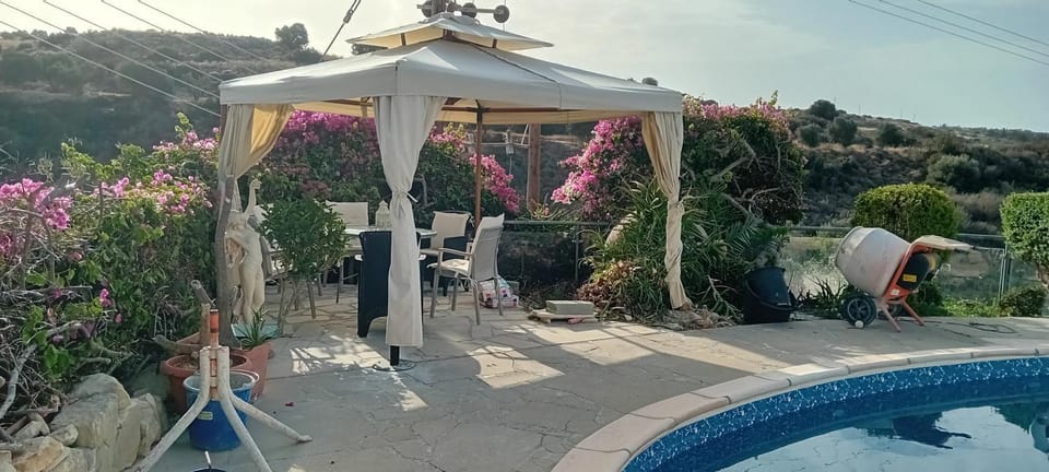 Patio, Natural landscape, Garden, Garden view, Mountain view