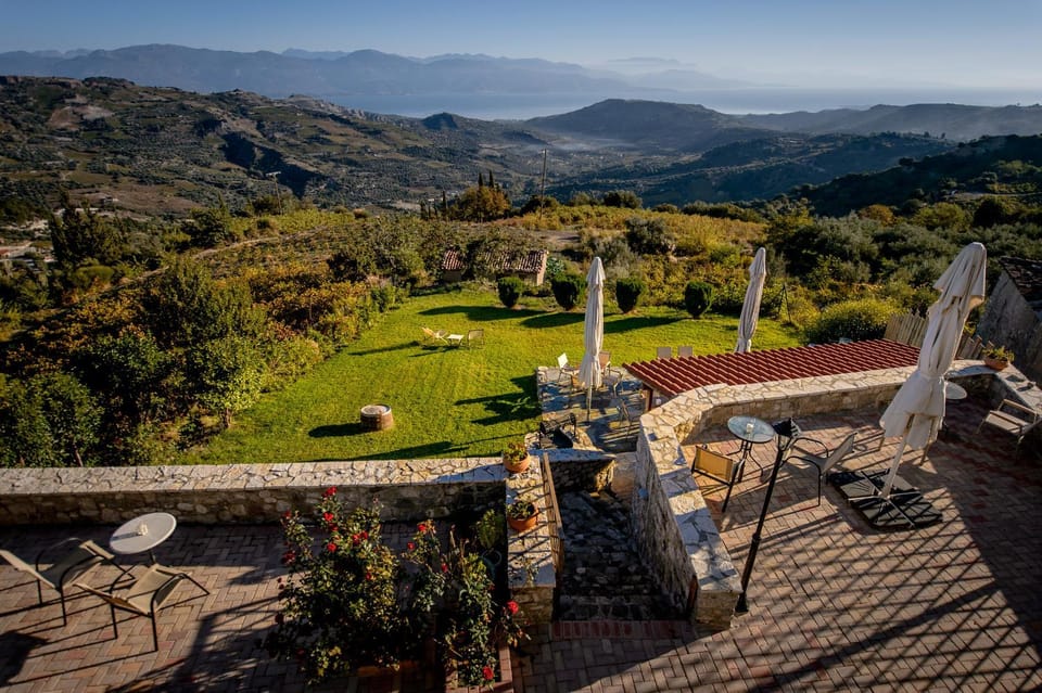 Garden, View (from property/room), Balcony/Terrace