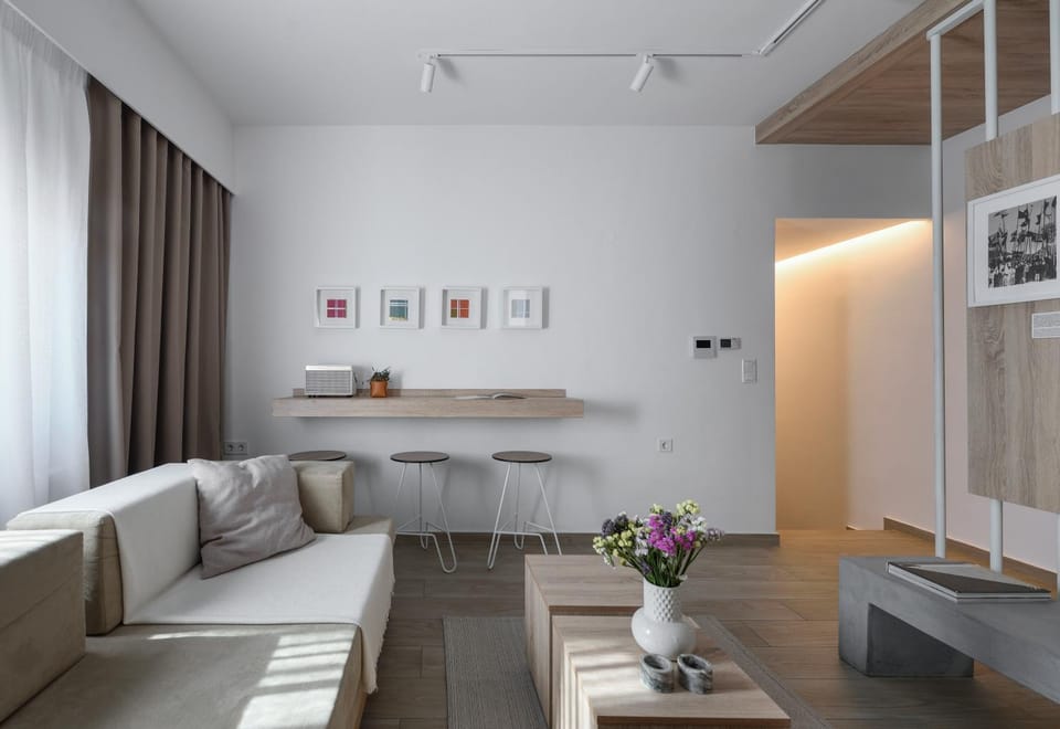 Living room, Decorative detail, Seating area