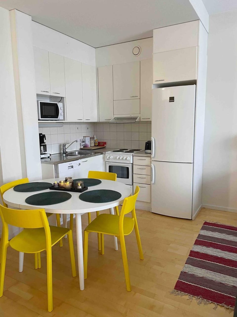 Kitchen or kitchenette, Dining area, dishwasher, oven, stove, toaster