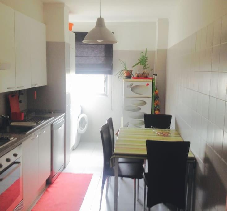 Luxury Lisbon Apartment. With Air Con. Apartment in Lisbon