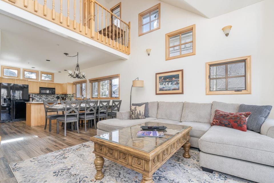 Aspen Ridge 31 by Alpine Lodging Telluride House in Telluride