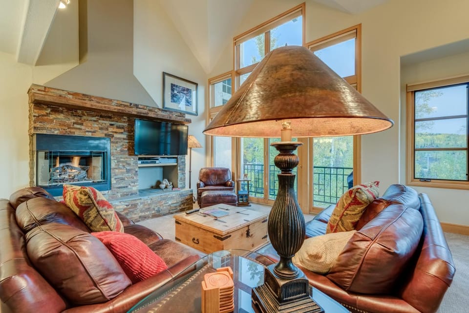 Aspen Ridge 7 by Alpine Lodging Telluride House in Telluride
