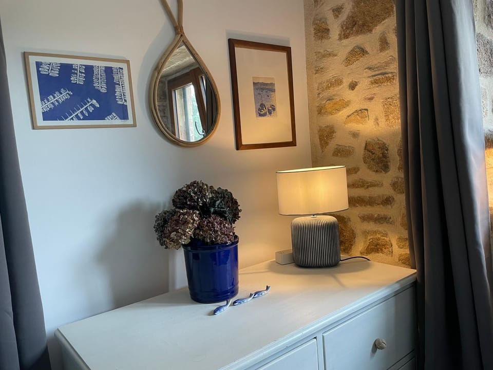 Decorative detail, Bedroom