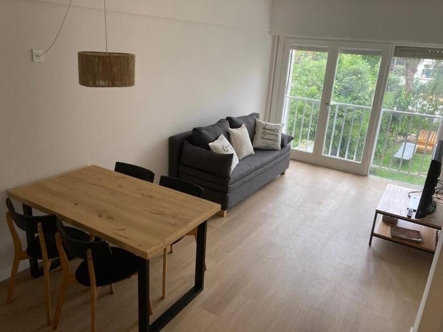 Dos ambientes en Playa Grande totalmente renovado Apartment in Mar del Plata