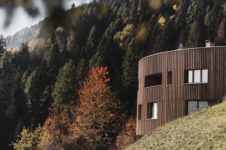 Property building, Natural landscape