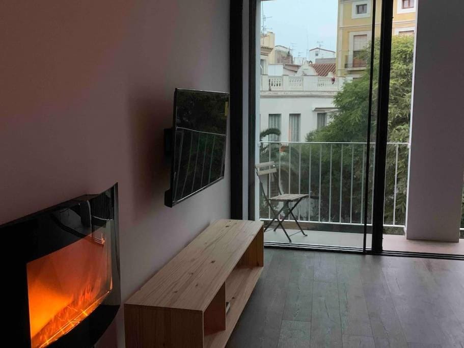 TV and multimedia, Balcony/Terrace, flat iron