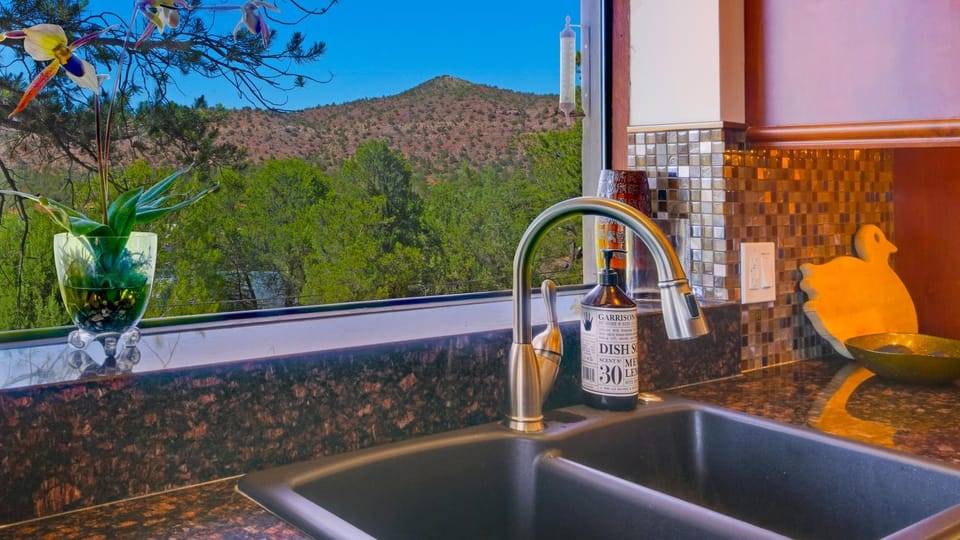 Mountain view, kitchen