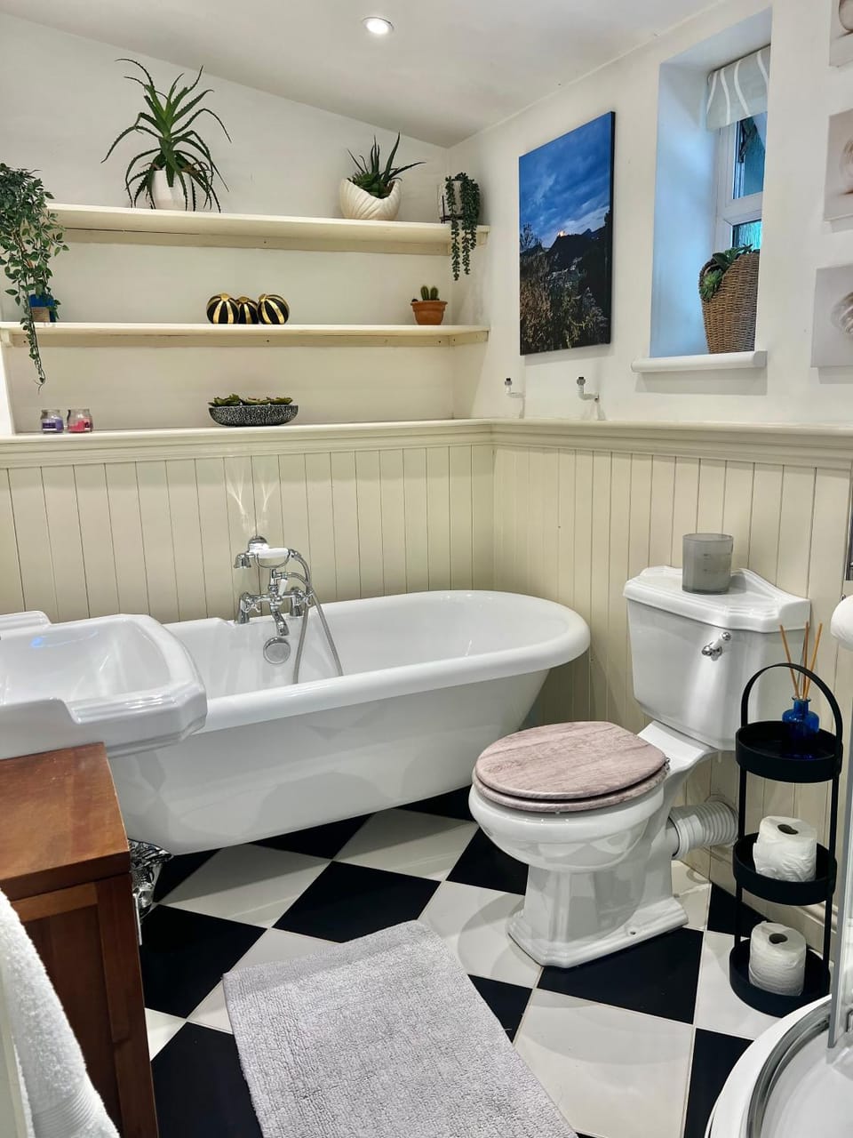 Olive Tree Cottage Apartment in Rother District