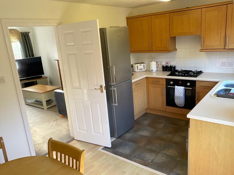 Coffee/tea facilities, Kitchen or kitchenette, Dining area, minibar, pet friendly, stove, toaster