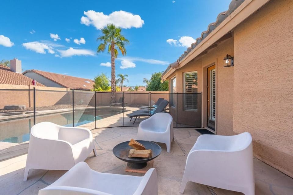 Patio, Swimming pool