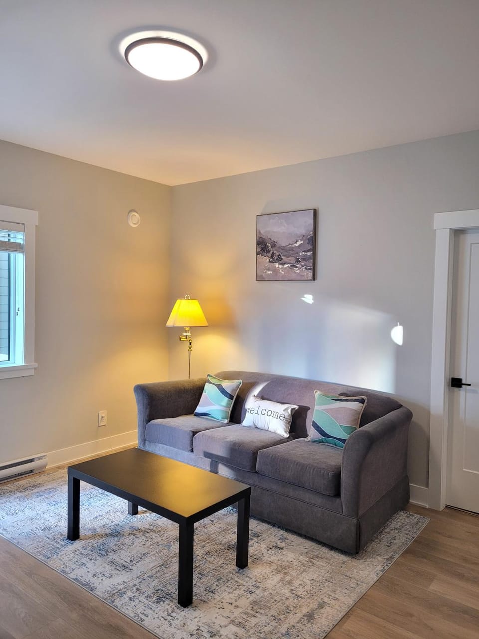 Bed, Living room, Seating area