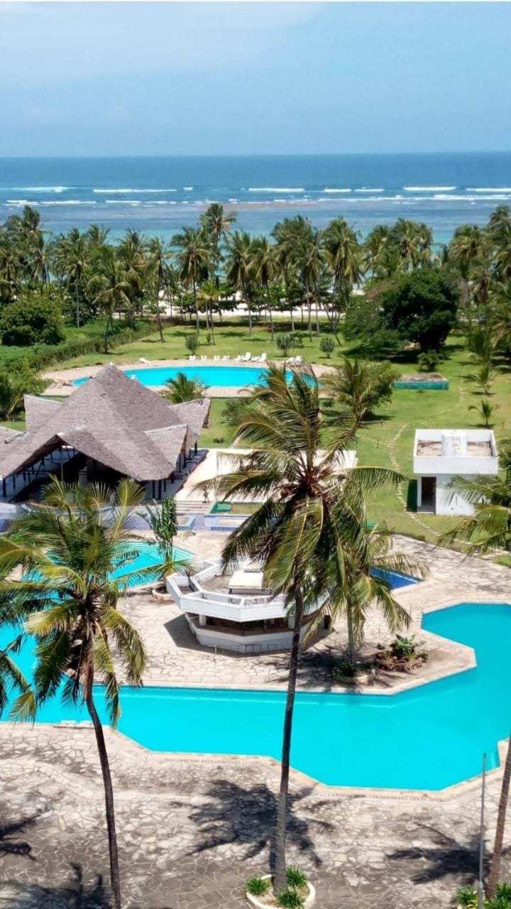 Natural landscape, Garden, Balcony/Terrace, Pool view, Sea view, Swimming pool, Swimming pool