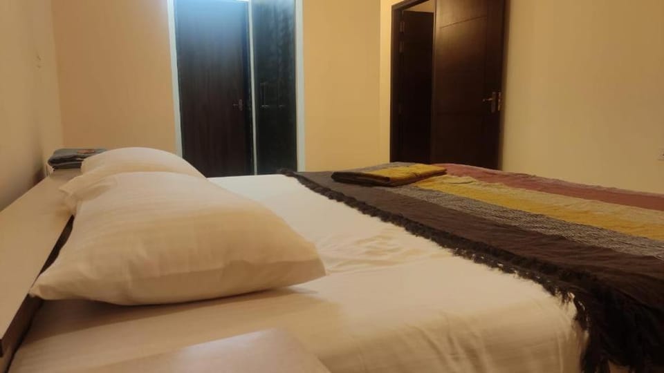 Aikya Kadri #Your Home Away from Home# non Smoke# Vegetarians Preferred# Strictly for Families Apartment in Mangaluru